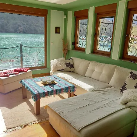 Drinski Biser Sa Bazenom Višegrad