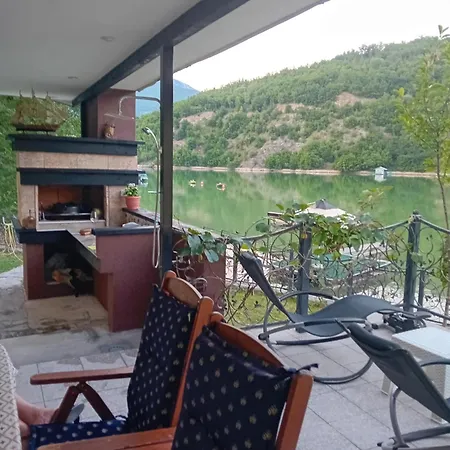 Drinski Biser Sa Bazenom Visegrad